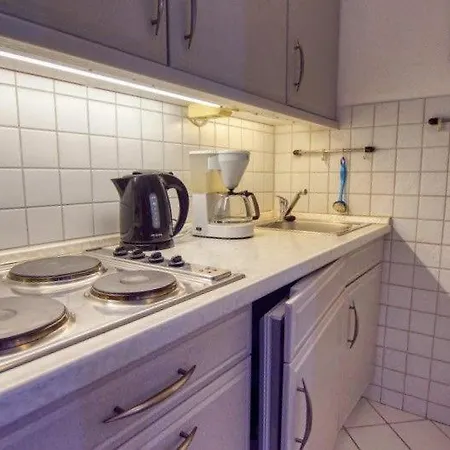 - Haus B, App 0b0402 Apartment